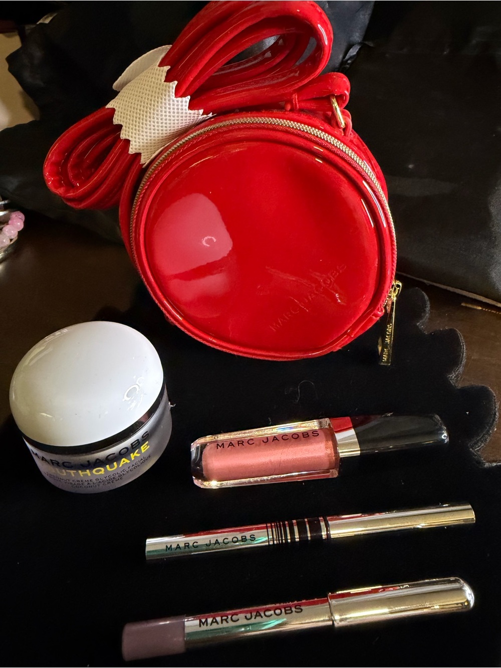 Marc Jacobs Beauty Bundle Red Patent Crossbody Bag Youthquake Sugar High